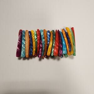 Vintage Pre-owned Colorful bracelet stretchy  jb